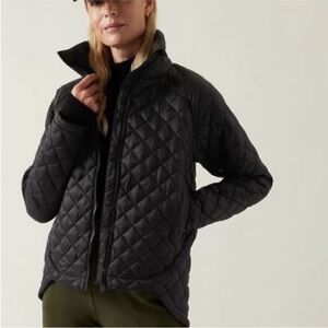 Athleta Women's Black Quilted Puffer Jacket